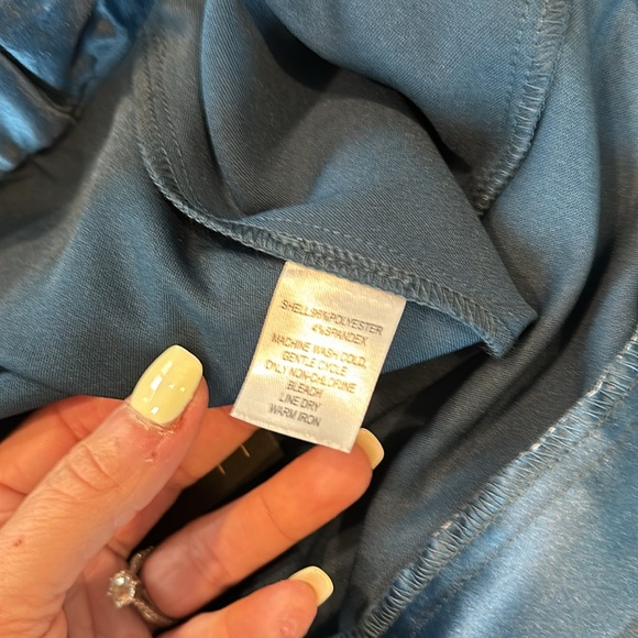 NWT house of Harlow 1960 satin wide leg pants size small - Picture 4 of 9